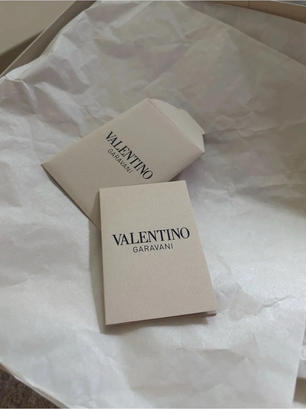 Authentic Valentino Garavani Empty Shoe Box Cream Beige Tissue & Card 13x12x4.5”